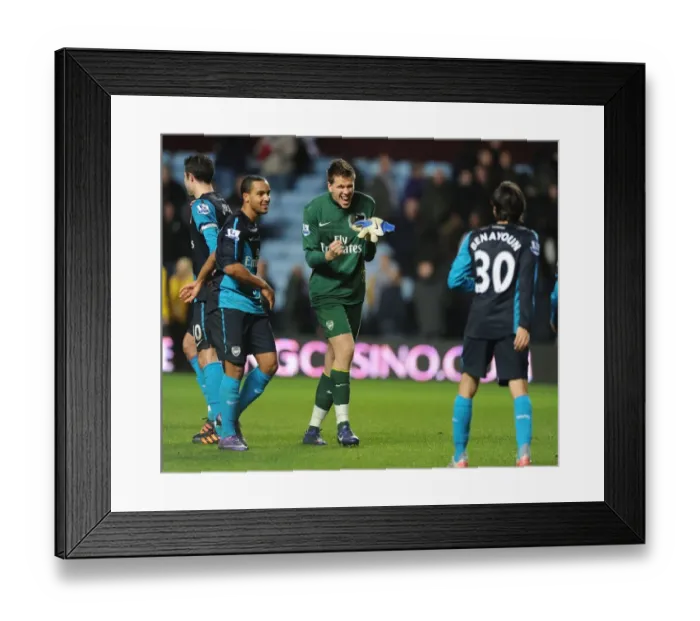 Framed Print : Celebrating Victory: Walcott, Szczesny, and Benayoun (Aston Villa vs. Arsenal, 2011-12)