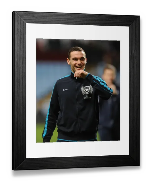 Framed Print : Thomas Vermaelen: Arsenal's Defensive Wall at Aston Villa (2011-12) Framed Print : Thomas Vermaelen: Arsenal's Defensive Wall at Aston Villa (2011-12)