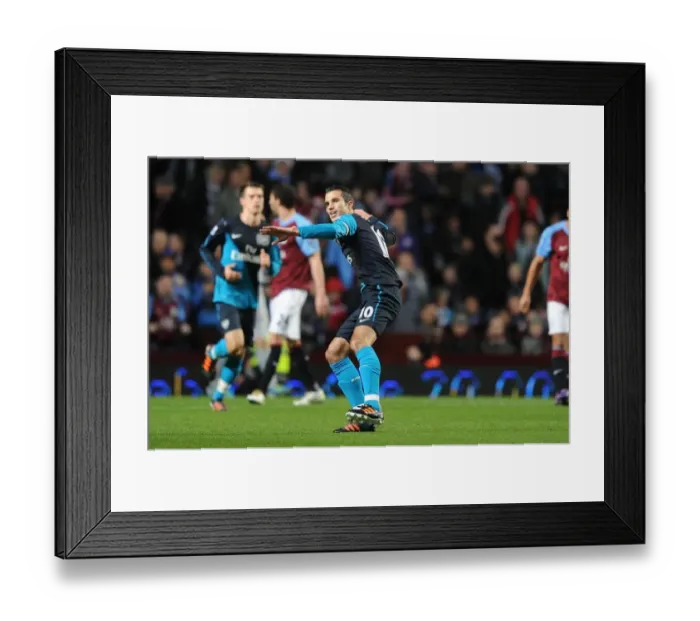 Framed Print : Robin van Persie's Thrilling First Goal: Aston Villa vs. Arsenal, Premier League 2011-12 Framed Print : Robin van Persie's Thrilling First Goal: Aston Villa vs. Arsenal, Premier League 2011-12