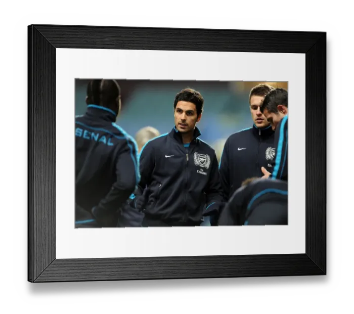 Framed Print : Mikel Arteta Rallies Arsenal Team Before Aston Villa Clash (2011-12) Framed Print : Mikel Arteta Rallies Arsenal Team Before Aston Villa Clash (2011-12)