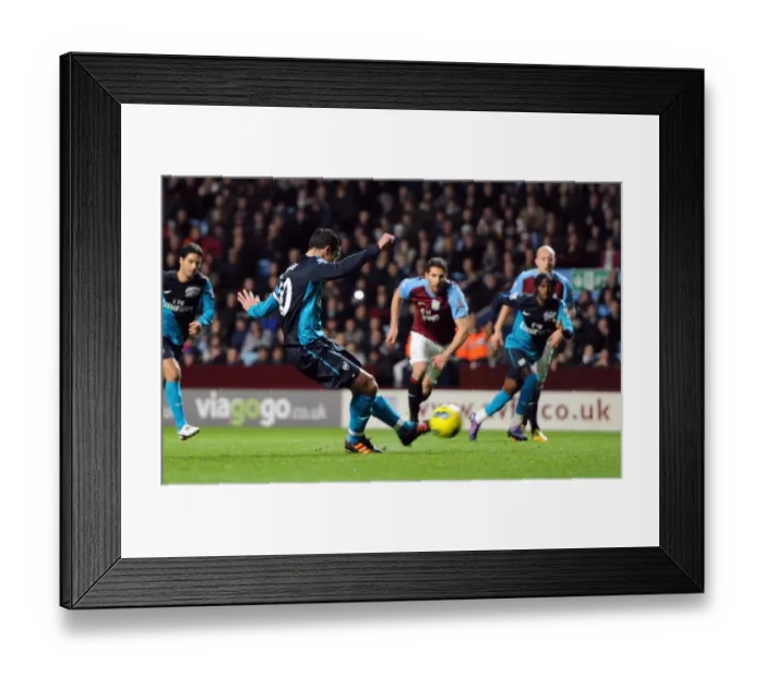 Framed Print : Robin van Persie Scores Penalty: Aston Villa vs. Arsenal, Premier League 2011-12 Framed Print : Robin van Persie Scores Penalty: Aston Villa vs. Arsenal, Premier League 2011-12