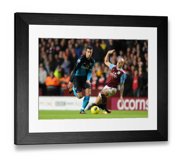 Framed Print : Robin van Persie Outmaneuvers Alan Hutton: Aston Villa vs. Arsenal, Premier League 2011-12
