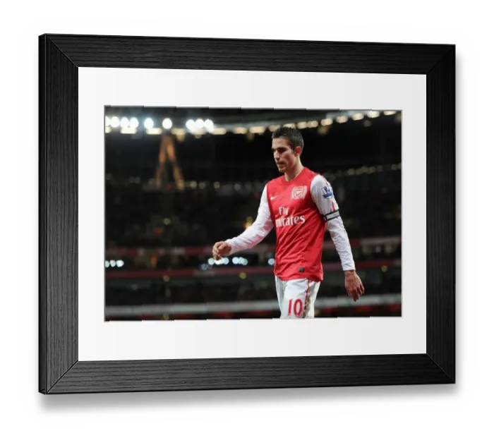 Framed Print : Robin van Persie in Action: Arsenal vs. Queens Park Rangers (2011-12)