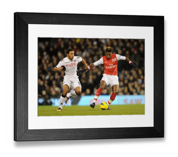 Framed Print : Alex Song (Arsenal) Mousa Dembele (Fulham). Fulham 2: 1 Arsenal. Barclays Premier League
