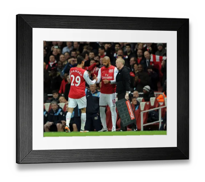 Framed Print : Thierry Henry's Arsenal Debut in FA Cup: Arsenal vs Leeds United (2011-12)