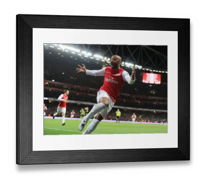 Framed Print : Thierry Henry's FA Cup Glory: Legendary Goal Against Leeds United (2011-12) Framed Print : Thierry Henry's FA Cup Glory: Legendary Goal Against Leeds United (2011-12)