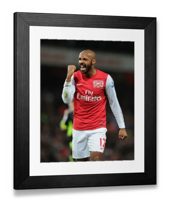 Framed Print : Thierry Henry's FA Cup Glory: Arsenal's Euphoric Celebration Over Leeds United
