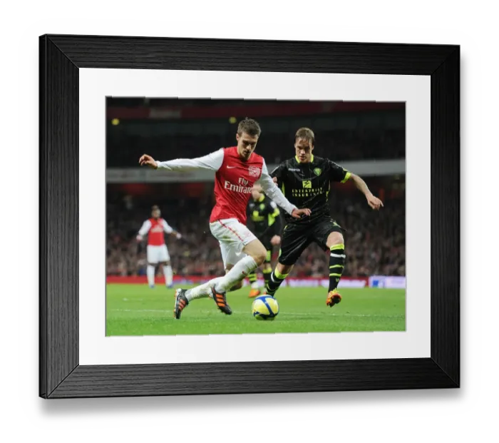 Framed Print : Arsenal vs Leeds United: FA Cup Clash - Ramsey vs Vayrynen