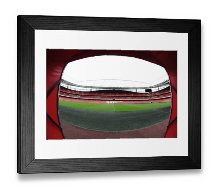 Framed Print : Arsenal's Emirates Stadium: Pre-Match FA Cup Atmosphere vs Leeds United