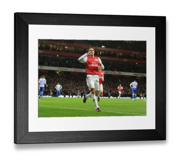 Framed Print : Robin van Persie's Euphoric Goal Celebration: Arsenal vs. Queens Park Rangers, Premier League 2011-12