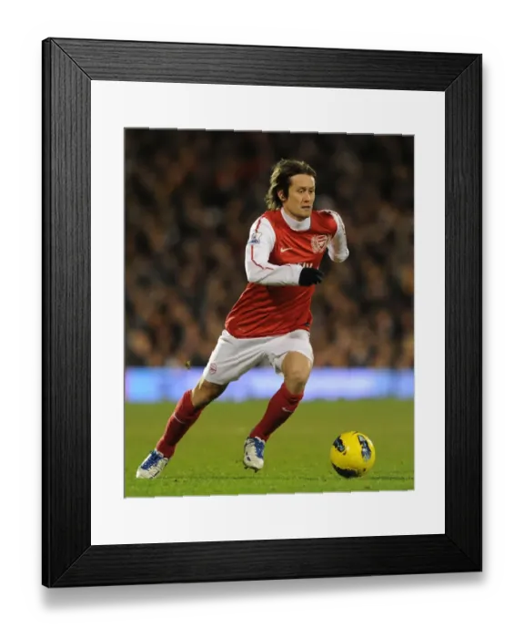 Framed Print : Tomas Rosicky in Action: Fulham vs Arsenal, Premier League 2011-12 Framed Print : Tomas Rosicky in Action: Fulham vs Arsenal, Premier League 2011-12