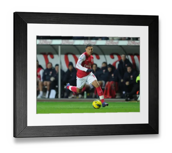 Framed Print : Alex Oxlade-Chamberlain (Arsenal). Swansea City 3: 2 Arsenal. Barclays Premier League Framed Print : Alex Oxlade-Chamberlain (Arsenal). Swansea City 3: 2 Arsenal. Barclays Premier League