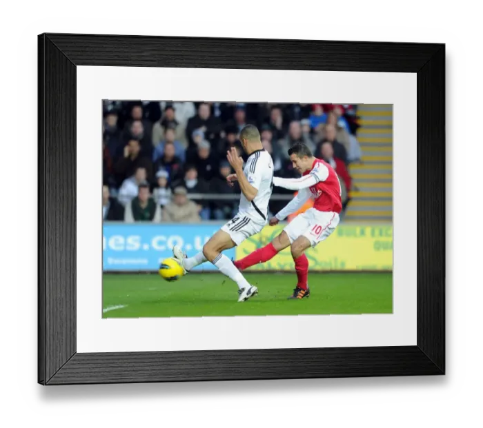 Framed Print : Robin van Persie Scores Dramatic Goal Past Steven Caulker in Swansea City vs Arsenal (2012)