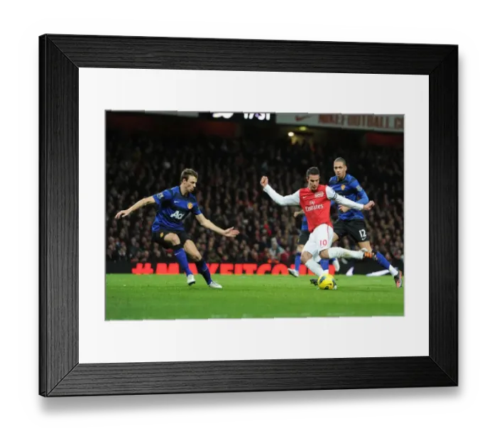 Framed Print : Robin van Persie Scores Stunner Past Jonny Evans: Arsenal vs Manchester United, Premier League 2011-12 Framed Print : Robin van Persie Scores Stunner Past Jonny Evans: Arsenal vs Manchester United, Premier League 2011-12