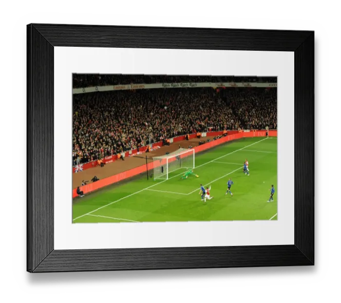 Framed Print : Robin van Persie's Stunning Goal: Arsenal vs. Manchester United (2011-12)