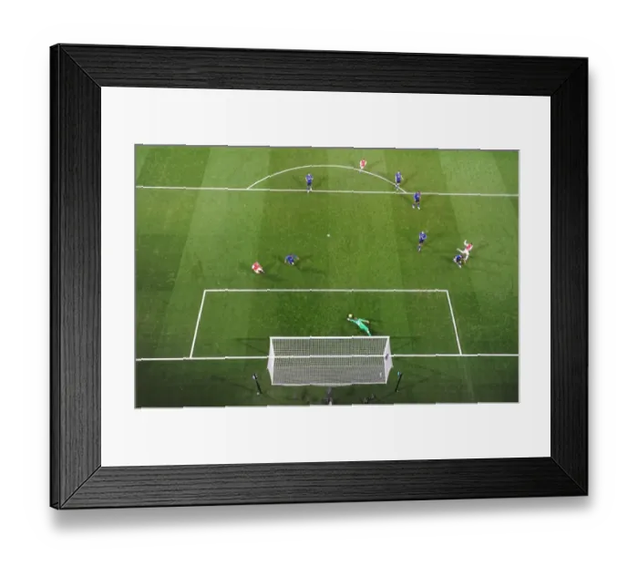 Framed Print : Robin van Persie's Thriller: Arsenal's Epic Victory Over Manchester United in the Premier League 2011-12 Framed Print : Robin van Persie's Thriller: Arsenal's Epic Victory Over Manchester United in the Premier League 2011-12