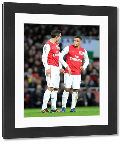 Robin van Persie and Alex Oxlade-Chamberlain (Arsenal). Arsenal 1: 2 Manchester United