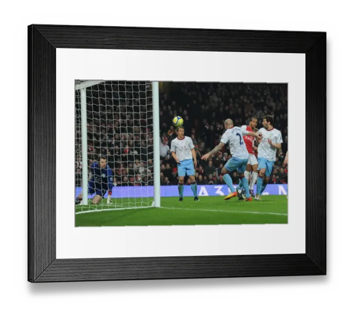 Framed Print : Theo Walcott's Stunning FA Cup Goal: Arsenal vs. Aston Villa (2011-12)