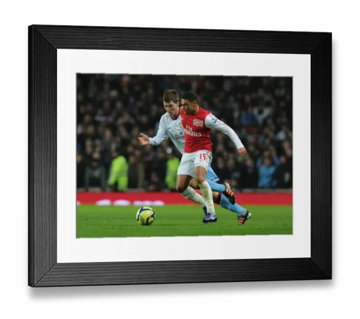 Framed Print : Oxlade-Chamberlain Outsmarts Gardner: Arsenal's FA Cup Triumph Framed Print : Oxlade-Chamberlain Outsmarts Gardner: Arsenal's FA Cup Triumph