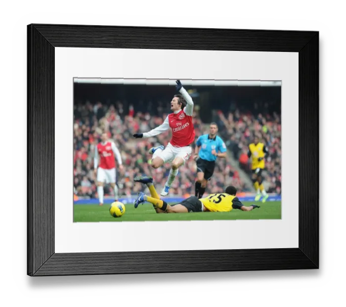 Framed Print : Arsenal vs. Blackburn Rovers: Rosicky Foul by Nzonzi (Premier League, 2011-12) Framed Print : Arsenal vs. Blackburn Rovers: Rosicky Foul by Nzonzi (Premier League, 2011-12)