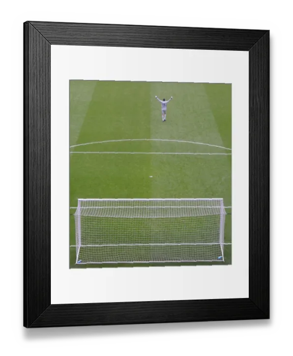 Framed Print : Arsenal's Van Persie Scores First Goal: Arsenal 1-0 Blackburn Rovers (2012) Framed Print : Arsenal's Van Persie Scores First Goal: Arsenal 1-0 Blackburn Rovers (2012)