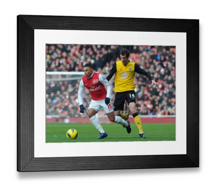 Framed Print : Arsenal's Alex Oxlade-Chamberlain Outpaces Blackburn's Radoslav Petrovic Framed Print : Arsenal's Alex Oxlade-Chamberlain Outpaces Blackburn's Radoslav Petrovic