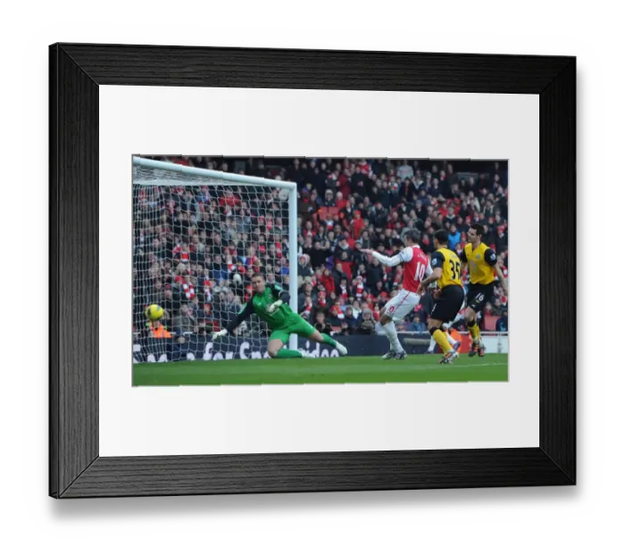 Framed Print : Robin van Persie Scores First Goal: Arsenal vs. Blackburn Rovers, Premier League 2011-12 Framed Print : Robin van Persie Scores First Goal: Arsenal vs. Blackburn Rovers, Premier League 2011-12