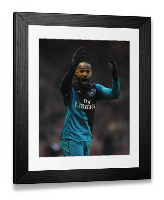 Framed Print : Thierry Henry's Leadership: Arsenal's 1-2 Victory over Sunderland, Premier League 2012 Framed Print : Thierry Henry's Leadership: Arsenal's 1-2 Victory over Sunderland, Premier League 2012
