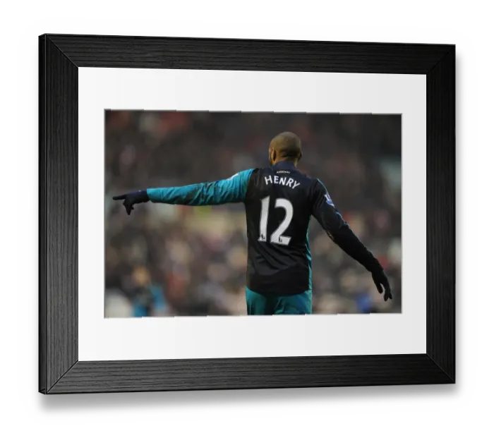 Framed Print : Thierry Henry's Leadership: Arsenal's Triumph over Sunderland (1-2), Barclays Premier League, 2011-12