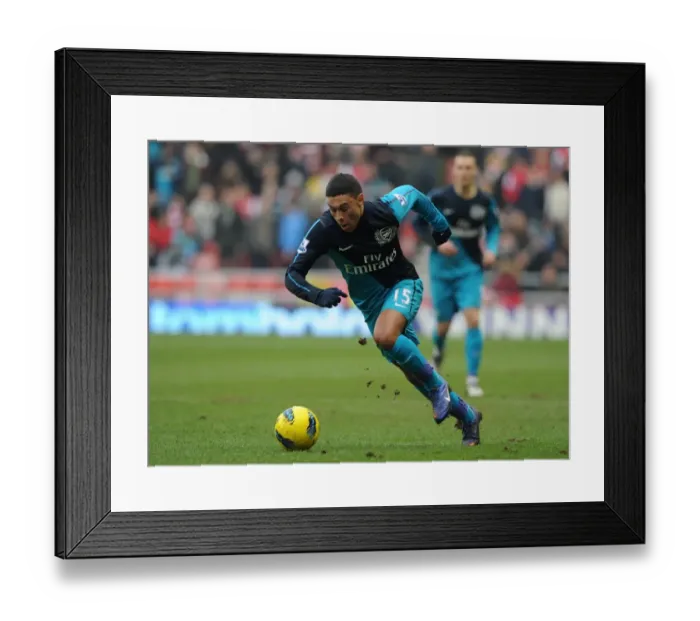 Framed Print : Alex Oxlade-Chamberlain (Arsenal). Sunderland 1: 2 Arsenal. Barclays Premier League Framed Print : Alex Oxlade-Chamberlain (Arsenal). Sunderland 1: 2 Arsenal. Barclays Premier League