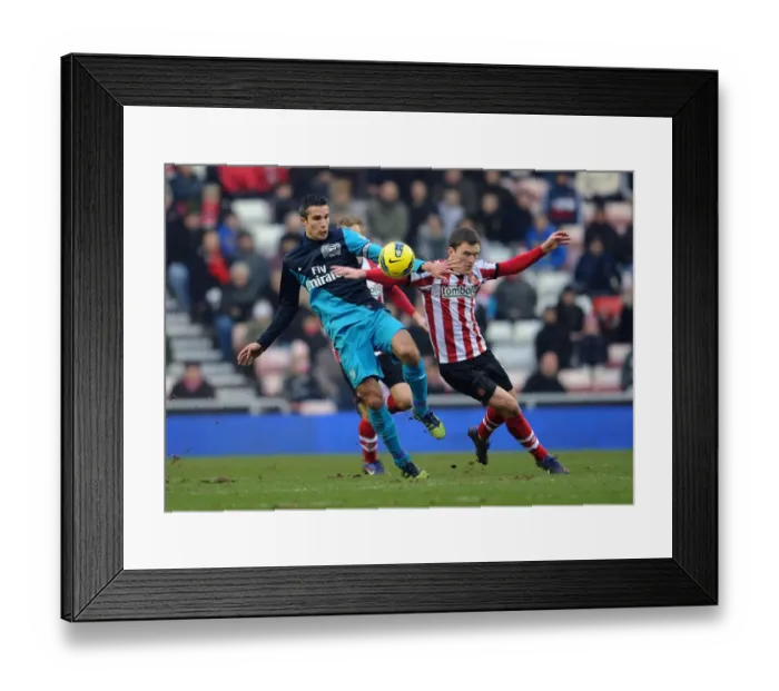 Framed Print : Robin van Persie's Brace: Arsenal Overpower Sunderland 2-1 in Premier League Framed Print : Robin van Persie's Brace: Arsenal Overpower Sunderland 2-1 in Premier League