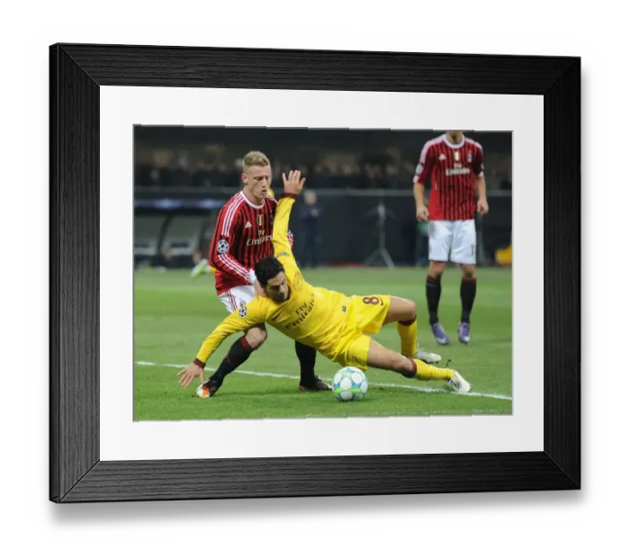 Framed Print : Mikel Arteta vs Ignazio Abate: Clash in the UEFA Champions League