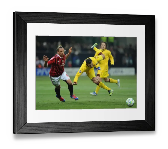 Framed Print : Van Persie vs. Mexes: Clash in the Champions League Framed Print : Van Persie vs. Mexes: Clash in the Champions League