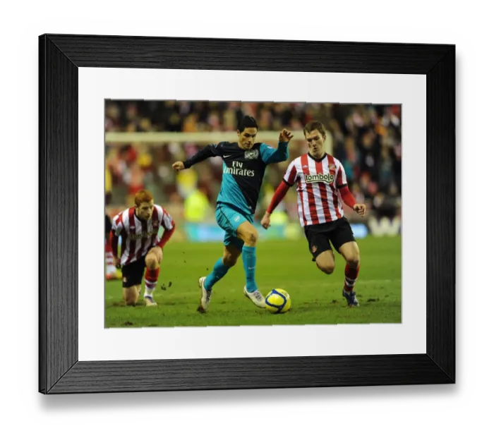Framed Print : Mikel Arteta vs Craig Gardner: FA Cup Clash at Sunderland's Stadium of Light (2012)