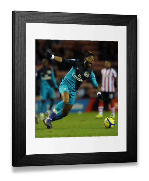 Framed Print : Alex Song's Midfield Masterclass: Arsenal's FA Cup Triumph over Sunderland (2011-12) Framed Print : Alex Song's Midfield Masterclass: Arsenal's FA Cup Triumph over Sunderland (2011-12)