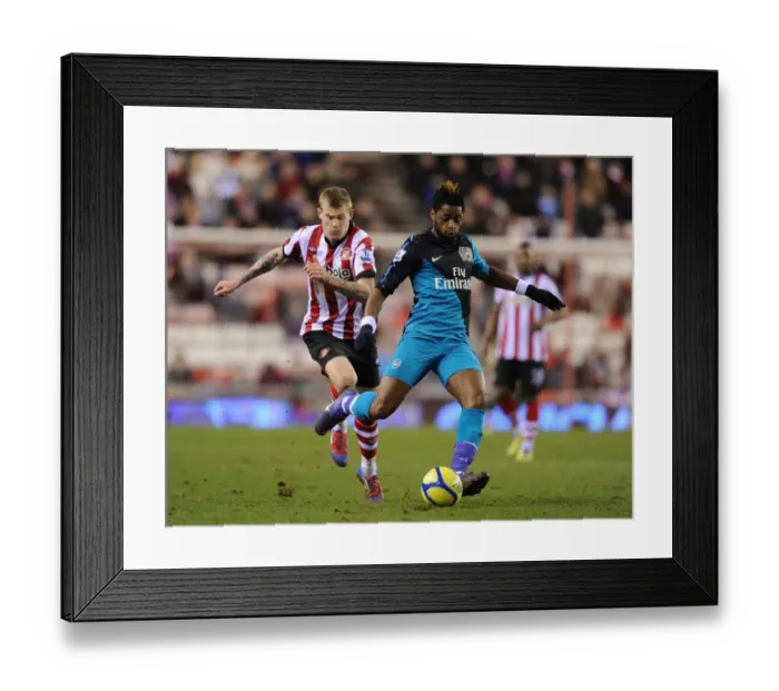 Framed Print : Alex Song vs. James McClean: FA Cup Battle at Sunderland's Stadium of Light, 2012