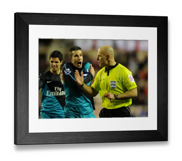 Framed Print : Robin van Persie vs. Howard Webb: A Pivotal Moment in the Sunderland vs. Arsenal FA Cup Clash, 2012 Framed Print : Robin van Persie vs. Howard Webb: A Pivotal Moment in the Sunderland vs. Arsenal FA Cup Clash, 2012