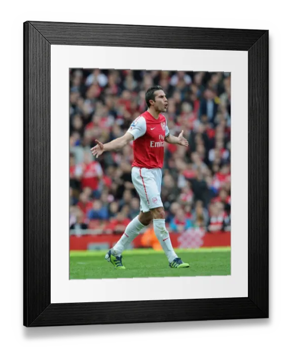 Framed Print : Arsenal's Robin van Persie Faces Off Against Tottenham in the 2011-12 Premier League Clash Framed Print : Arsenal's Robin van Persie Faces Off Against Tottenham in the 2011-12 Premier League Clash