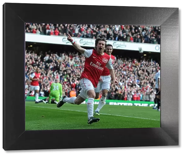 Tomas Rosicky's Triumphant Goal: Arsenal vs. Tottenham, Premier League 2011-12