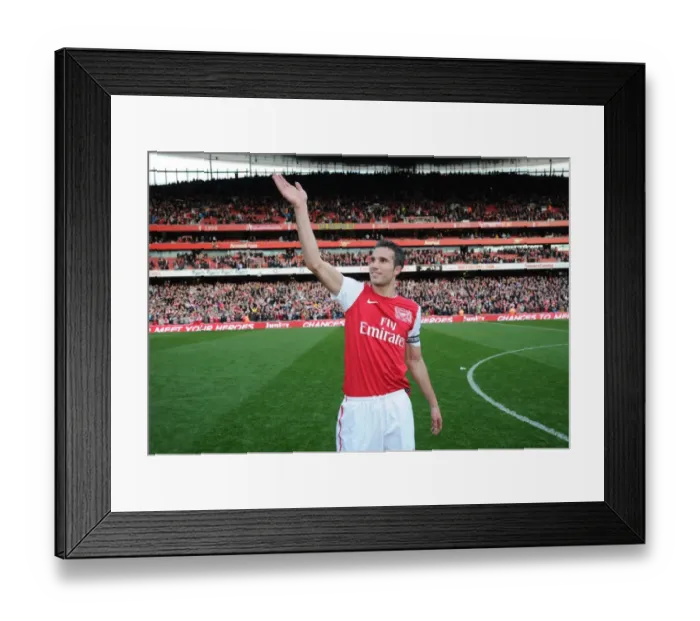 Framed Print : Robin van Persie's Farewell Wave: Arsenal vs. Tottenham, 2011-12