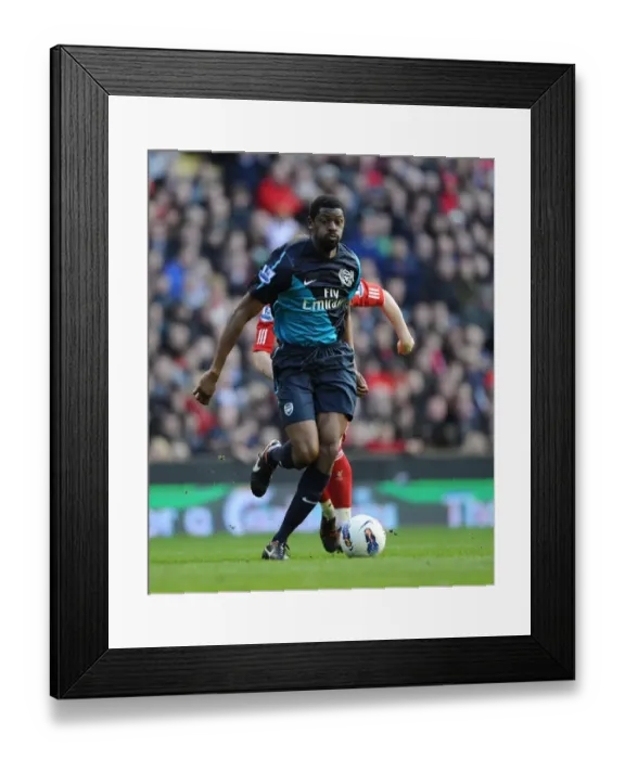 Framed Print : Abou Diaby: In Action for Arsenal Against Liverpool (2011-12) Framed Print : Abou Diaby: In Action for Arsenal Against Liverpool (2011-12)