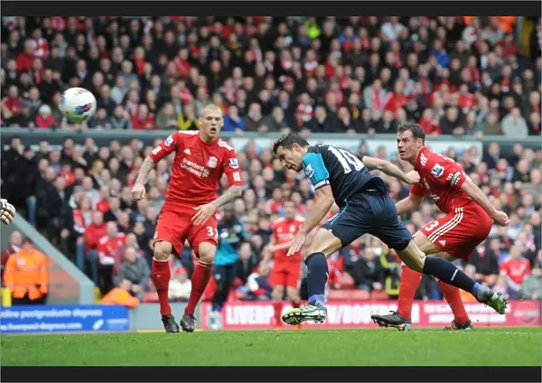 Robin van Persie Stuns Liverpool with Striking Goal: Premier League Showdown 2012