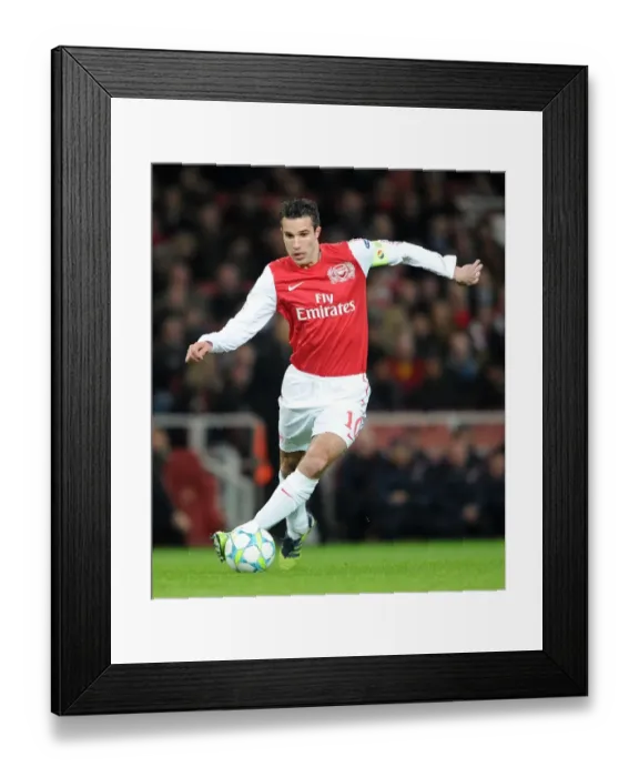 Framed Print : Robin van Persie (Arsenal). Arsenal 3: 0 AC Milan. UEFA Champions League Framed Print : Robin van Persie (Arsenal). Arsenal 3: 0 AC Milan. UEFA Champions League