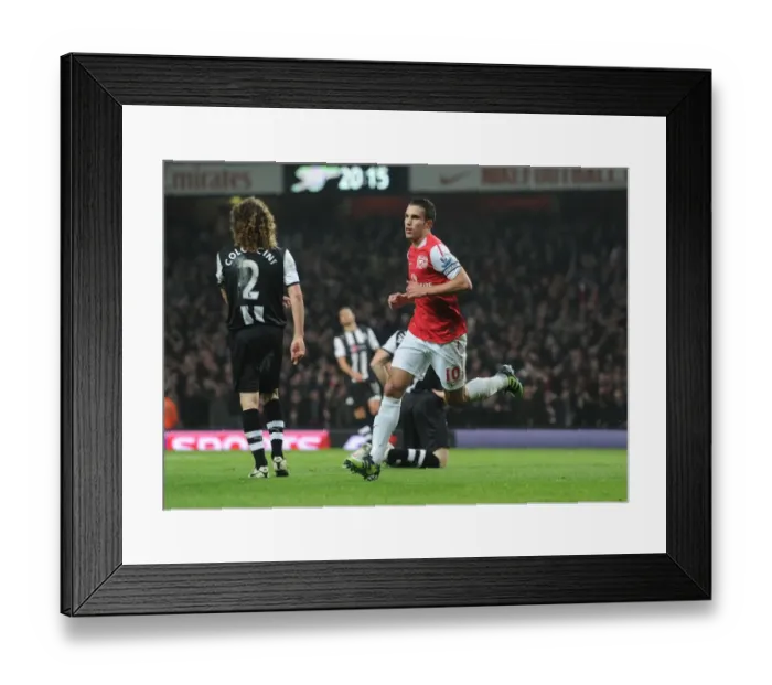 Framed Print : Robin van Persie's Strike: Arsenal vs. Newcastle United, Premier League 2011-12