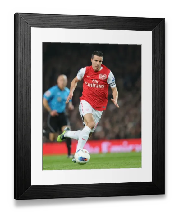 Framed Print : Robin van Persie in Action: Arsenal vs Newcastle United, Premier League 2011-12
