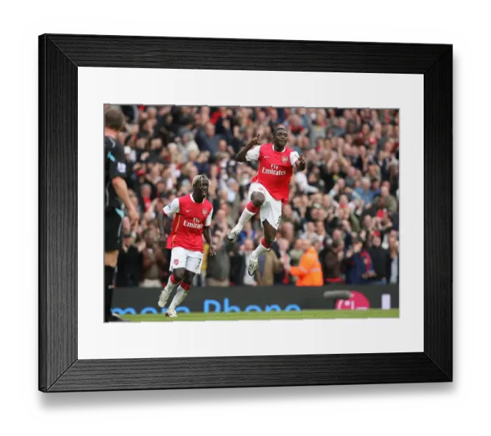 Framed Print : Kolo Toure's Historic Goal: Arsenal's 2-0 Victory Over Bolton Wanderers, Premier League 2007