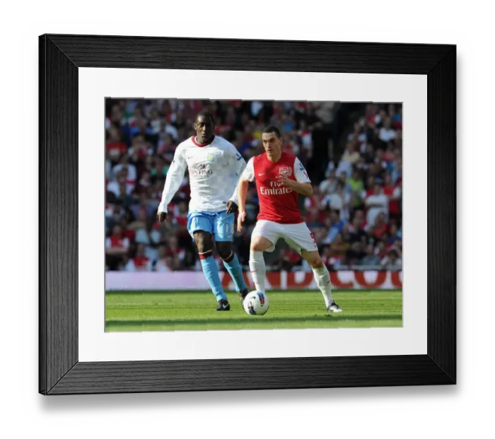Framed Print : Thomas Vermaelen (Arsenal) Emile Heskey (Villa). Arsenal 3: 0 Aston Villa
