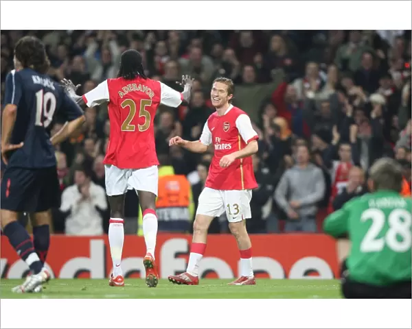 Alex Hleb celebrates Arsenal 2nd goal