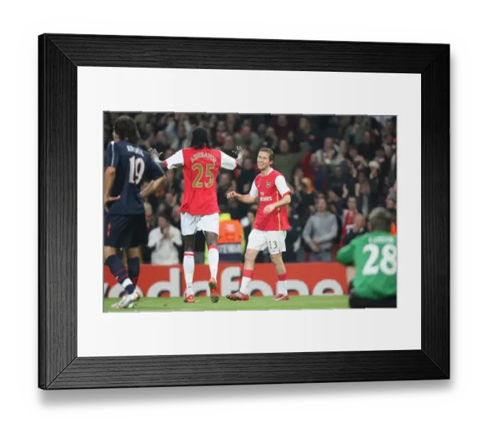 Framed Print : Alex Hleb celebrates Arsenal 2nd goal