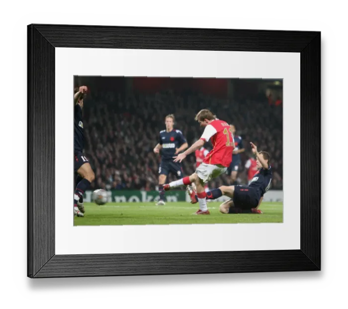 Framed Print : Alex Hleb's Stunner: Arsenal's 4th Goal in 7-0 Victory over Slavia Prague, UEFA Champions League, Group H, Emirates Stadium (October 23, 2007) Framed Print : Alex Hleb's Stunner: Arsenal's 4th Goal in 7-0 Victory over Slavia Prague, UEFA Champions League, Group H, Emirates Stadium (October 23, 2007)